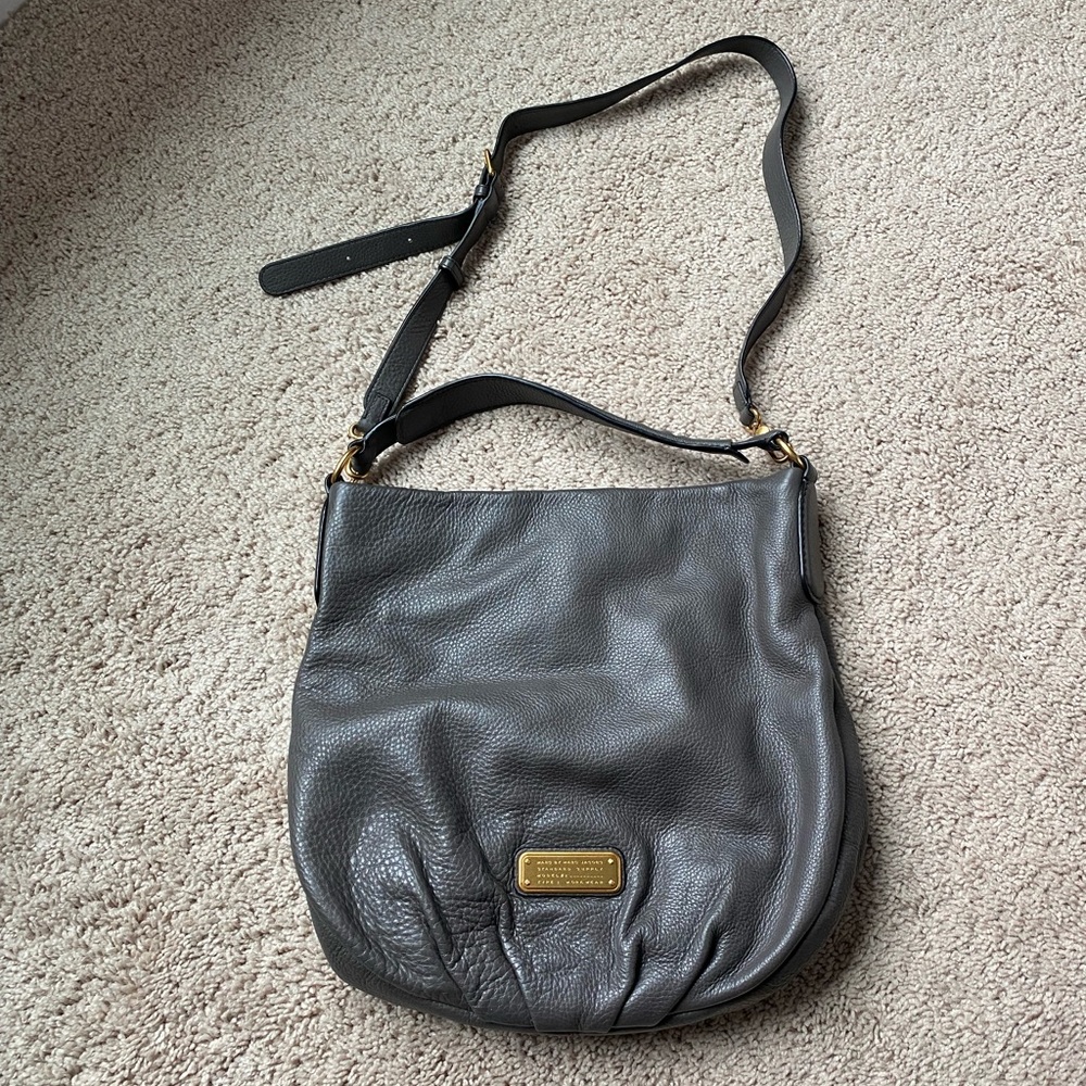 Marc by Marc Jacobs Grey Leather Large Crossbody purse